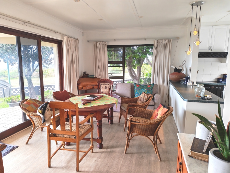 3 Bedroom Property for Sale in Palmiet Western Cape